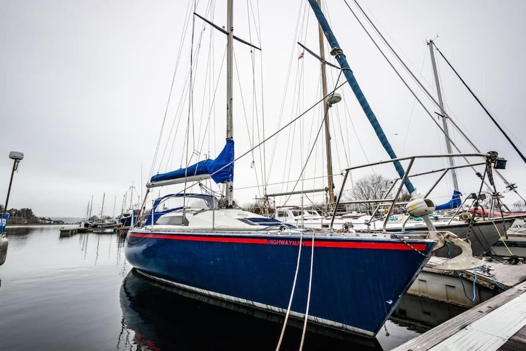 Yacht Highwayman Hotel South Kessock Exterior foto
